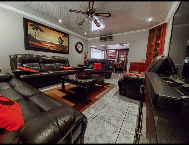 3 BEDROOM HOUSE FOR SALE IN VAALPARK